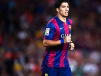 IM电竞官网-步行者对阵篮网，当团队洪流遇见孤星灯塔，布克的不掉线哲学