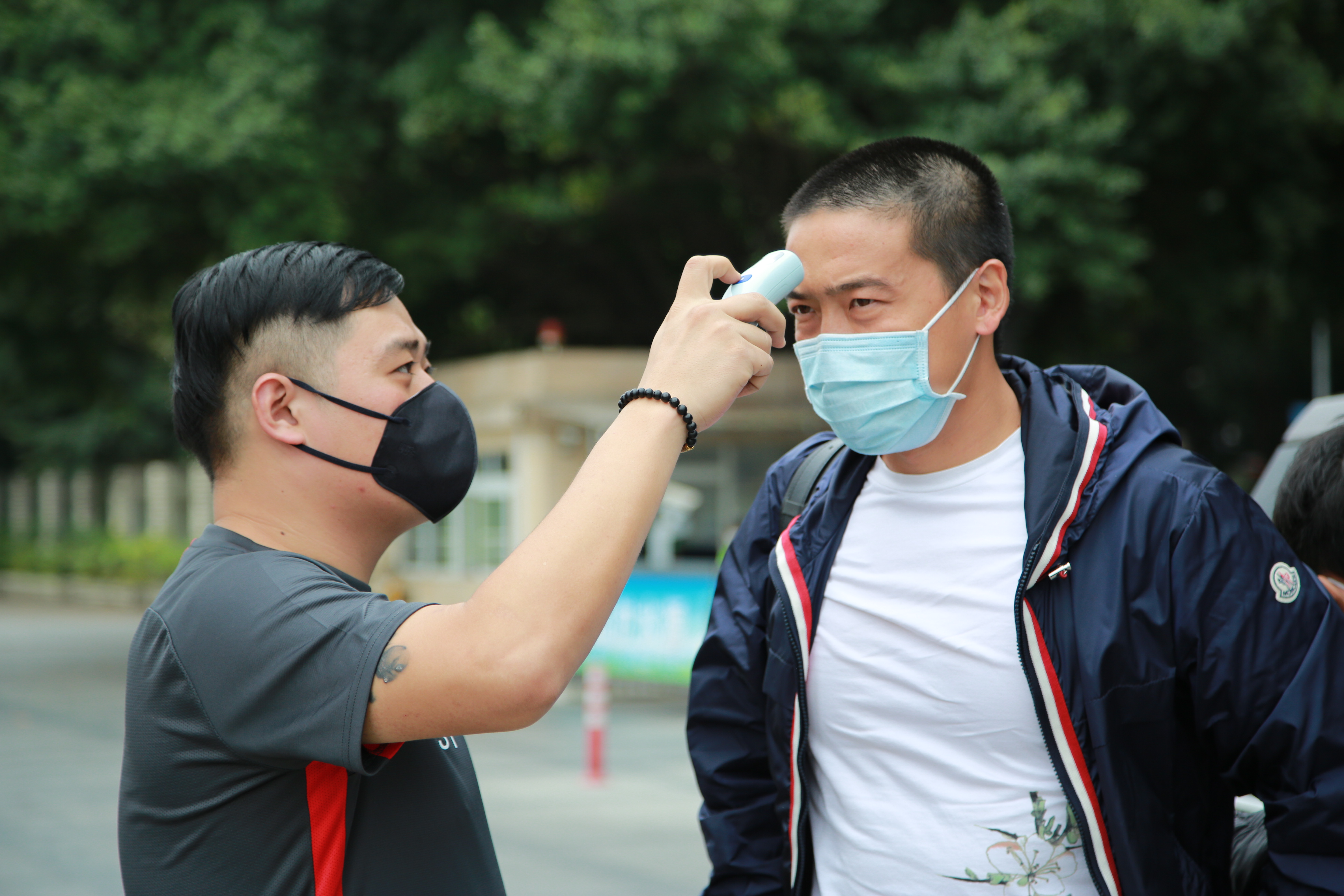 深圳佳兆业队员合作默契,取得关键胜利的简单介绍 深圳佳兆业队员合作默契,取得关键胜利的简单介绍