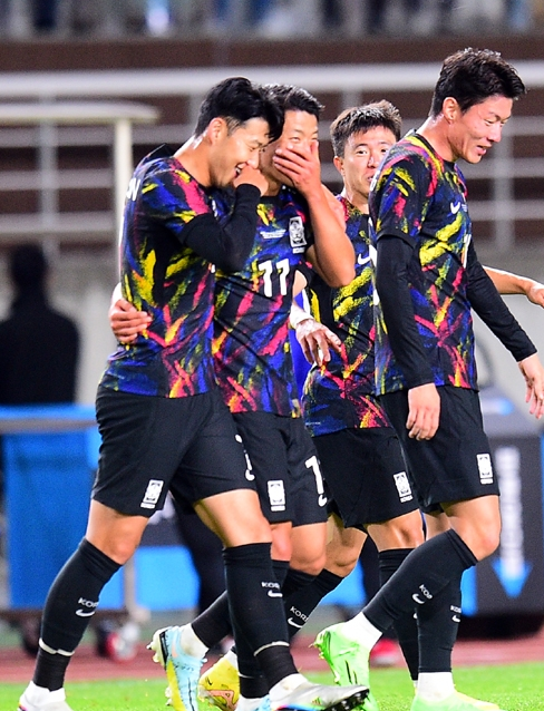 韩国羽毛球队力克印尼羽毛球队,辛杜三分雨点燃全场的简单介绍 韩国羽毛球队力克印尼羽毛球队,辛杜三分雨点燃全场的简单介绍