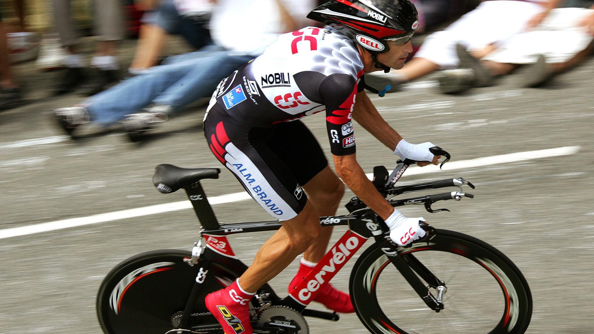 赛道与球场,浓眉的统治之夜