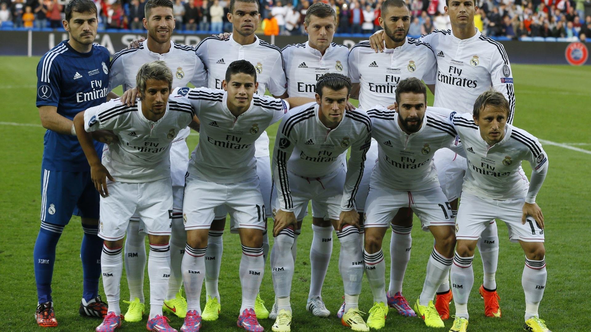 法比尼奥点燃赛场之夜，希腊战术碾压荷兰的启示